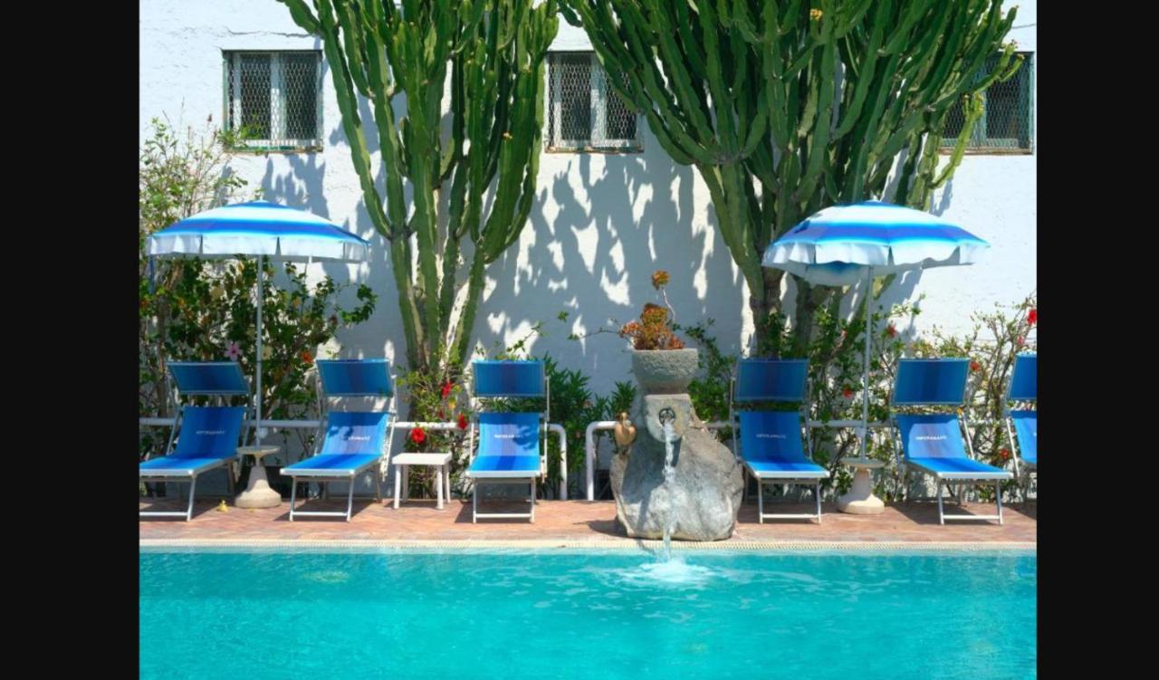 Hotel Imperamare Forio di Ischia エクステリア 写真