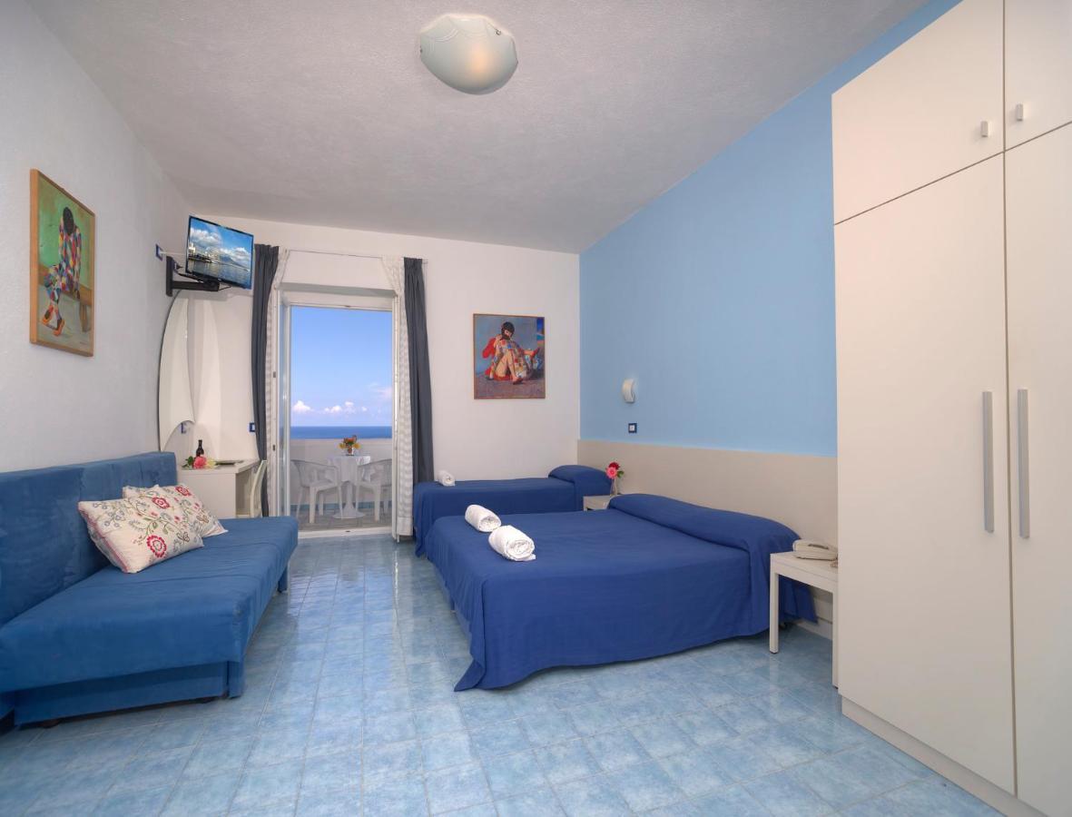 Hotel Imperamare Forio di Ischia エクステリア 写真