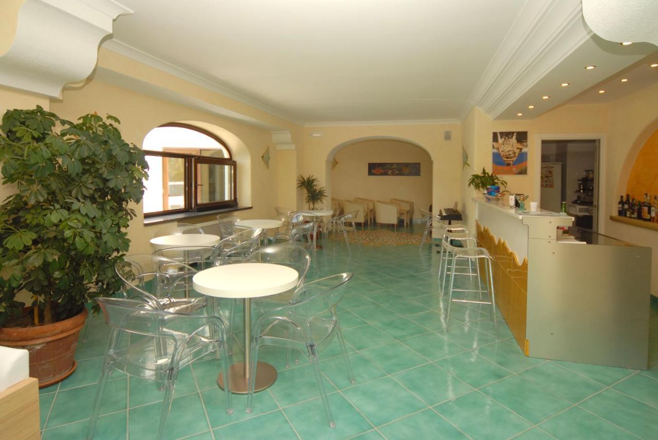 Hotel Imperamare Forio di Ischia エクステリア 写真