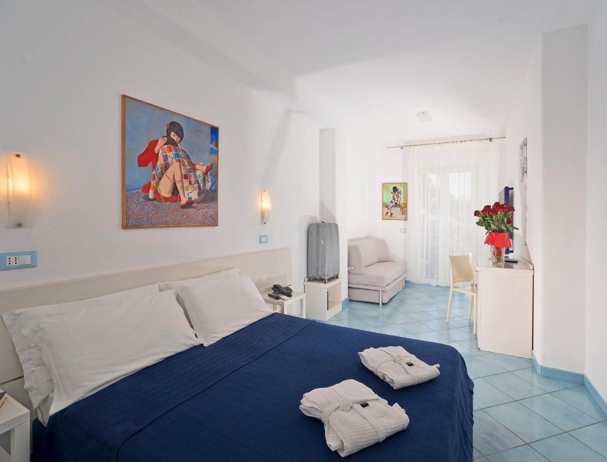 Hotel Imperamare Forio di Ischia エクステリア 写真